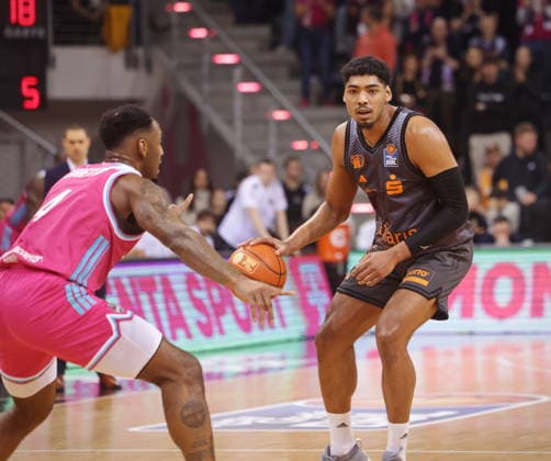 Telekom Baskets Bonn vs. Kostja Mushidi NINERS Chemnitz 9. Speiltag - Saison 2025 26