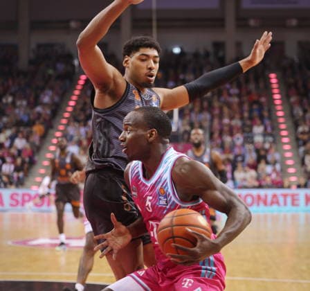 Tylan Birts Telekom Baskets Bonn vs. NINERS Chemnitz 9. Speiltag - Saison 2025 26