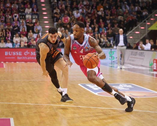 Jeff Garrett Telekom Baskets Bonn vs. NINERS Chemnitz 9. Speiltag - Saison 2025 26