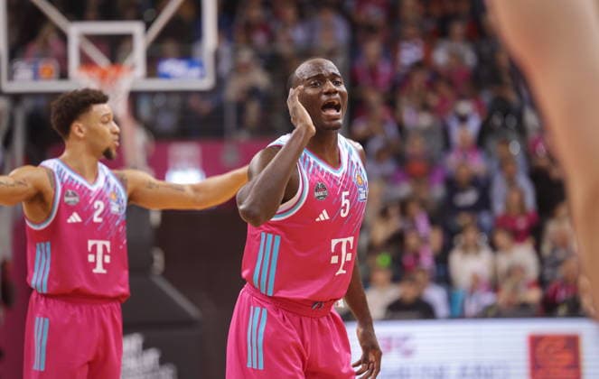 Tylan Birts Telekom Baskets Bonn vs. NINERS Chemnitz 9. Speiltag - Saison 2025 26