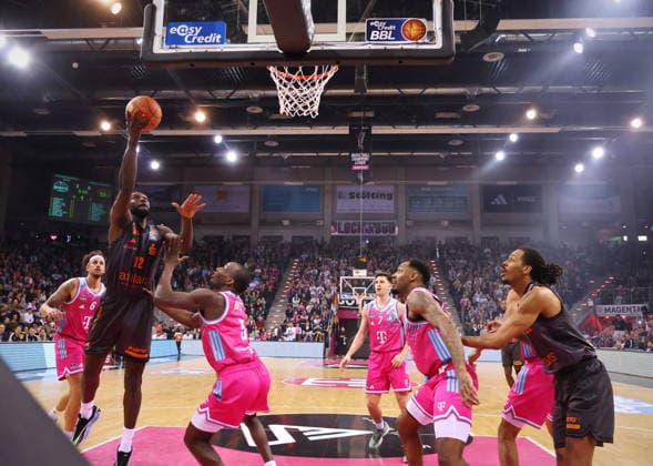 Telekom Baskets Bonn vs. NINERS Chemnitz 9. Speiltag - Saison 2025 26