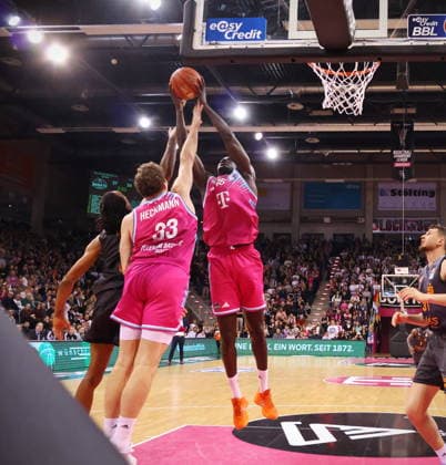 Kur Jongkuch, Patrick Heckmann Telekom Baskets Bonn vs. NINERS Chemnitz 9. Speiltag - Saison 2025 26
