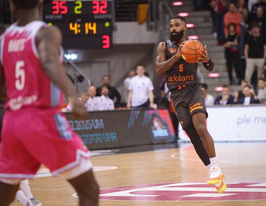 Telekom Baskets Bonn vs. NINERS Chemnitz 9. Speiltag - Saison 2025 26
