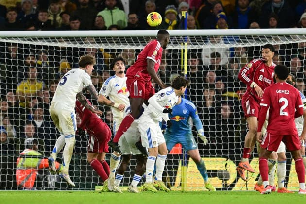 Leeds United v Liverpool Premier League 06 12 2025. Liverpool defender Ibrahima Konate (5) heads the ball at goal during the Premier League match between Leeds United and Liverpool at Elland Road, Leeds, England on 6 December 2025. Leeds Elland Road West Yorkshire England Editorial use only DataCo restrictions apply See www.football-dataco.com , Copyright: xDennisxGoodwinx PSI-23360-0071