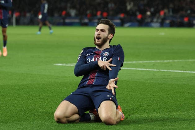 FBL-FRA-LIGUE1-Paris Saint Germain - Stade Rennes Khvicha Kvaratskhelia (Paris Saint-Germain) celebrate the goal during the French L1 football match between Paris Saint-Germain (PSG) an Stade Rennes at Parc des Princes Paris ,France, on December 06, 2025. Copyright: JoaquimxFerreira