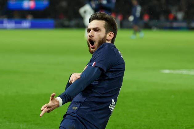 FBL-FRA-LIGUE1-Paris Saint Germain - Stade Rennes Khvicha Kvaratskhelia (Paris Saint-Germain) celebrate the goal during the French L1 football match between Paris Saint-Germain (PSG) an Stade Rennes at Parc des Princes Paris ,France, on December 06, 2025. Copyright: JoaquimxFerreira