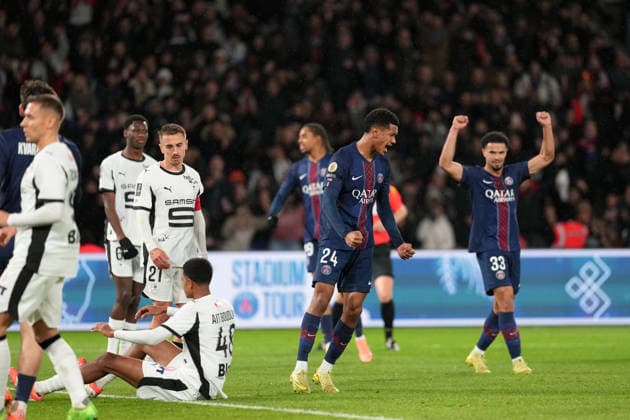 Paris Saint-Germain v Stade Rennais FC - Ligue 1 McDonald s 2025 2026 24 Senny MAYULU (psg) during the Ligue 1 McDonald s match between Paris and Rennes at Parc des Princes on December 6, 2025 in Paris, France. Paris France  Copyright: xFEPx 776348227