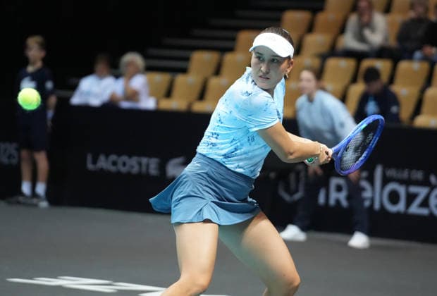 December 6, 2025, Trelaze, Bretagne, France: KamillaRakhimova lors de l Open d Angers 1 2 Finale Femmes 2025, le 6 do cembre 2025 o Tro laze, France - Photo : Trelaze France - ZUMAl193 20251206_zsp_l193_154 Copyright: xLaurentxLairysx