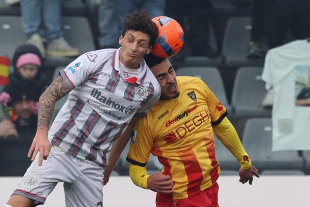 Cremonese s Floriani Romano Mussolini during the Serie A soccer match between Cremonese and Lecce at the Giovanni Zini Stadium in Cremona Italy - Sunday, 7 december 2025. - Soccer .  Copyright: xAlbertoxMariani LaPressex