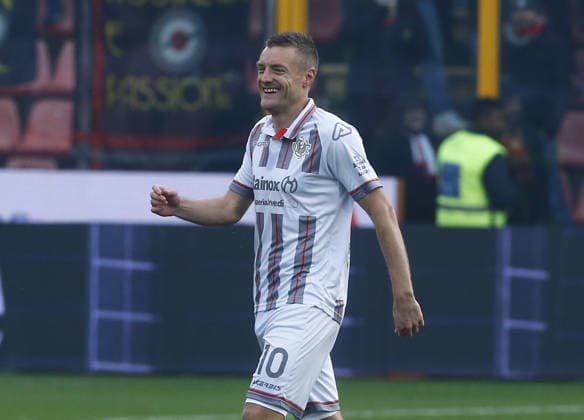 Cremonese Federico Bonazzoli esultanza. goal 1-0 during the Serie A soccer match between Cremonese and Lecce at the Giovanni Zini in Cremona, north west Italy - Domenica, 7 Dicembre 2025. - Soccer .  Copyright: xAlbertoxMariani LaPressex