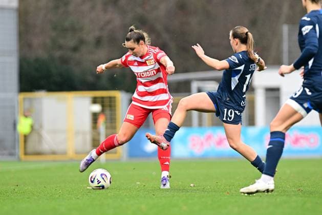 RECORD DATE NOT STATED Anna Weiß (21; 1. FC Union Berlin) im Zweikampf mit Marie Steiner (19; TSG Hoffenheim Frauen) Zweikampf zwischen Spielerinnen Copyright: xMichaelxGelhardtx