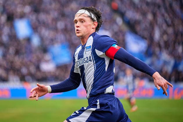 Fabian Reese (Hertha BSC, 11), GER, Hertha BSC vs. ,1. FC Magdeburg, 2. Bundesliga, Saison 2025 2026, 15. Spieltag, 07.12.2025 (DFL REGULATIONS PROHIBIT ANY USE OF PHOTOGRAPHS AS IMAGE SEQUENCES AND OR QUASI - VIDEO). GER, Hertha BSC vs. ,1. FC Magdeburg, 2. Bundesliga, Saison 2025 2026, 15. Spieltag, 07.12.2025 Berlin