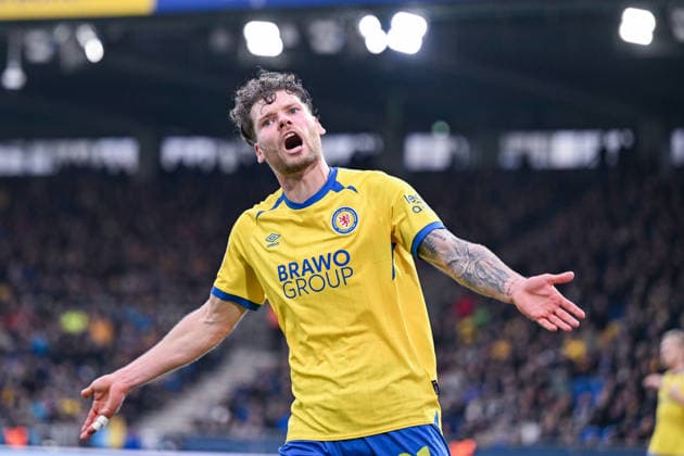 07.12.2025, Fussball, 2. Bundesliga, 15. Spieltag Saison 2025 2026, Eintracht Braunschweig - Holstein Kiel, Kevin Ehlers (Eintracht Braunschweig) xRHR-FOTO TKx