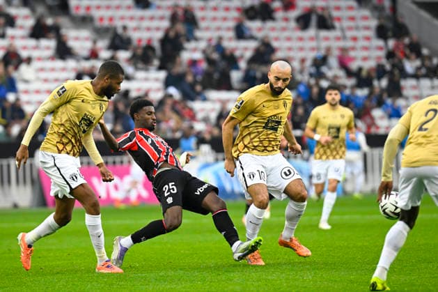 FOOTBALL : OGC Nice VS Angers SCO - Ligue 1 McDonald s - 07 12 2025 Mohamed-Ali Cho (OGC Nice) - Ligue 1 McDonald s match between OGC Nice and Angers SCO on December 7, 2025 at the Allianz Riviera in Nice. NiceFrance  Copyright: xWilliamxCannarellax
