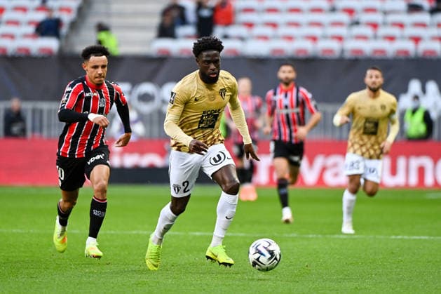 OGC Nice v Angers SCO - Ligue 1 McDonald s 2025 2026 10 Sofiane DIOP (ogcn) - 02 Carlens ARCUS (sco) during the Ligue 1 McDonald s match between Nice and Angers at Allianz Riviera on December 7, 2025 in Nice, France. Nice France  Copyright: xFEPx 776348225