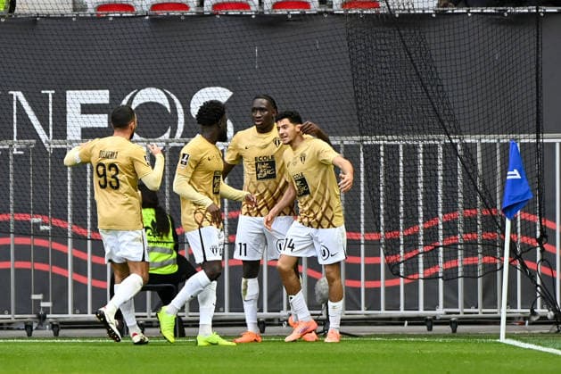 OGC Nice v Angers SCO - Ligue 1 McDonald s 2025 2026 11 Sidiki CHERIF (sco) - 14 Yassin BELKHDIM (sco) during the Ligue 1 McDonald s match between Nice and Angers at Allianz Riviera on December 7, 2025 in Nice, France. Nice France  Copyright: xFEPx 776348225