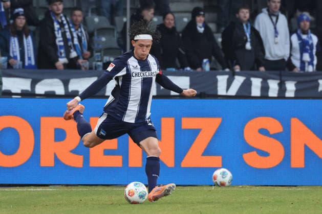 DEU, DFL, 2. FBL, Hertha BSC vs. 1: FC Magdeburg, 07.12.2025, Berliner Olympiastadion, Berlin, DEU, DFL, 2. FBL, Hertha BSC vs. 1: FC Magdeburg, im Bild Fabian Reese (Hertha BSC Berlin 11) DFL - regulations prohibit any use of Photographs as image sequences and or quasi-video