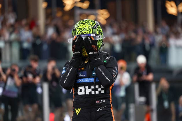 ABU DHABI, UNITED ARAB EMIRATES - DECEMBER 7: Lando Norris driving McLaren MCL39 celebrates on top of his car after winning F1 World Championship, WM, Weltmeisterschaft after finishing third in the F1 Grand Prix of Abu Dhabi at Yas Marina Circuit on December 4, 2025 in Abu Dhabi, United Arab Emirates. (Photo by Paddocker) Copyright: xQIANxJUNxMotorsportxMedia Paddocx Sportspressphoto_SPR71656