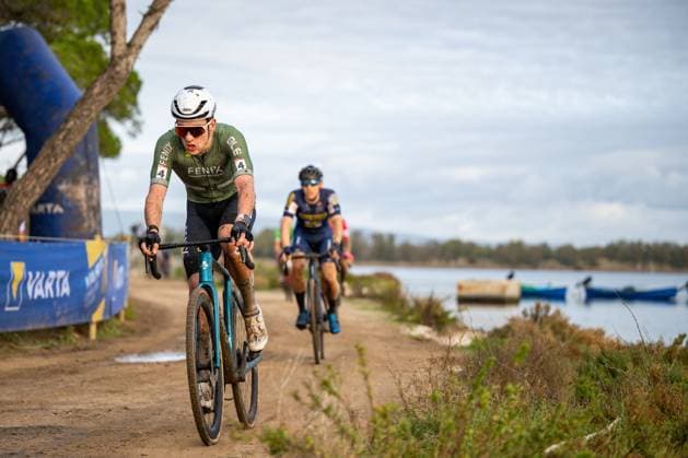 Dutch Ryan Kamp pictured in action during the men s elite race of the Cyclocross World Cup, in Terralba, Sardinia, Italy, Sunday 07 December 2025, stage 3 (out of 12) in the World Cup of the 2026-2027 season. DAVIDxPINTENS  x147208576x
