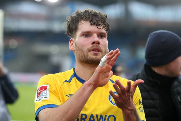 Braunschweig vs.Kiel, 2. BL Braunschweig, 07.12.2025, FUßBALL - Eintracht Braunschweig vs. Holstein Kiel, 2. BL, Saison 2025 26. Kevin Ehlers (Eintracht Braunschweig) Braunschweig