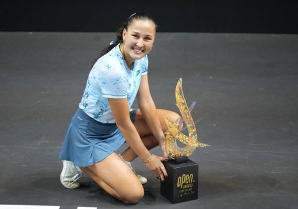 Angers Open - Women s Final Kamilla Rakhimova at the Angers Open Women s Final 2025, on December 7, 2025, in Trelaze, France. Photo by Laurent Lairys ABACAPRESS.COM Trelaze France  Copyright: xLairysxLaurent ABACAx