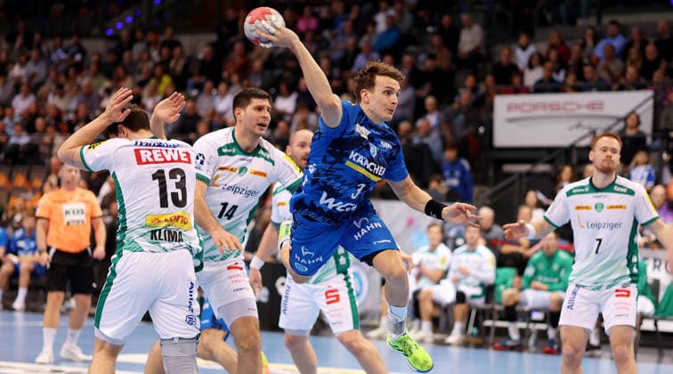 BAU 07.12.2025 Stuttgart Handball TVB Stuttgart vs. SC DHfK Leipzig, Max Häfner (TVB, Mitte)