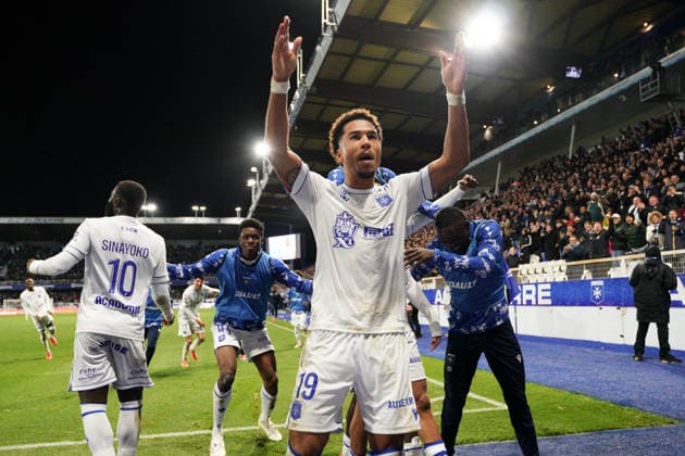 AJ Auxerre v FC Metz - Ligue 1 McDonald s 2025 2026 19 Danny NAMASO (aja) during the Ligue 1 McDonald s match between Auxerre and Metz at Stade Abbe Deschamps on December 7, 2025 in Auxerre, France. Auxerre France  Copyright: xFEPx 776348221