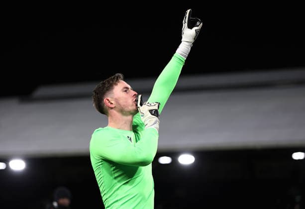 London, England, 7th December 2025. Dean Henderson of Crystal Palace enjoys the win during the Fulham vs Crystal Palace Premier League match at Craven Cottage, London. Picture credit should read: David Klein Sportimage EDITORIAL USE ONLY. No use with unauthorised audio, video, data, fixture lists, club league logos or live services. Online in-match use limited to 120 images, no video emulation. No use in betting, games or single club league player publications. SPI_059_DK_Fulham_Palace SPI-4355-0055