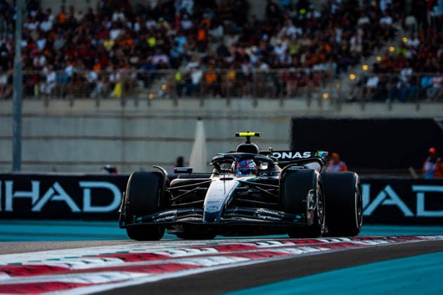 Formula 1 Grand Prix in Abu Dhabi, UAE - 07 Dec 2025 Mercedes-AMG PETRONAS F1 Team s Italian driver Andrea Kimi Antonelli seen in action during the race of the Formula 1 Abu Dhabi Grand Prix 2025 at Yas Marina Circuit. Abu Dhabi United Arab Emirates Copyright: xLucaxMartinix xSOPAxImagesx LMB05065