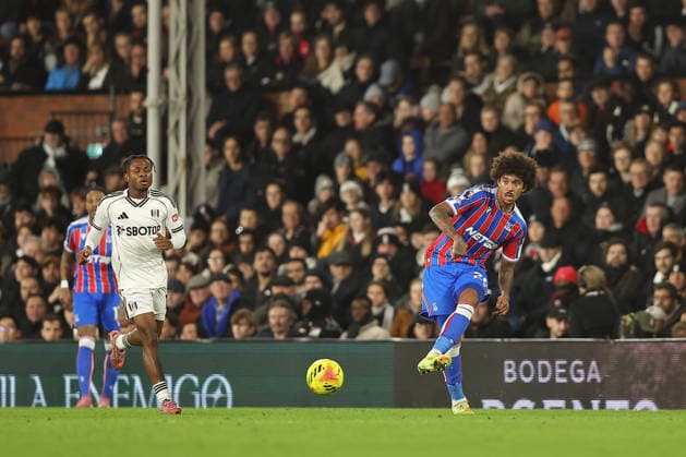 7th December 2025; Craven Cottage, Fulham, London, England; Premier League Football, Fulham versus Crystal Palace; Chris Richards of Crystal Palace crosses the ball  KatiexChan
