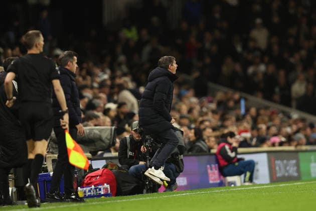 7th December 2025; Craven Cottage, Fulham, London, England; Premier League Football, Fulham versus Crystal Palace; Crystal Palace manager Oliver Glasner jumps up and down anxiously in the last few seconds of the match  KatiexChan