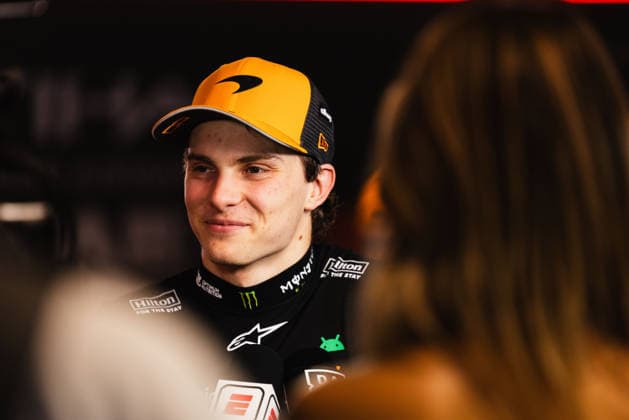 December 7, 2025, Abu Dhabi, Abu Dhabi, United Arab Emirates: 81 OSCAR PIASTRI (AU, McLaren Racing F1 Team) in the tv pen after the race on Sunday at the Formula 1 Etihad Airways Abu Dhabi Prix 2025 at the Yas Marina Circuit in Abu Dhabi, United Arab Emirates Abu Dhabi United Arab Emirates - ZUMAr193 20251207_zsp_r193_186 Copyright: xSaraxRuffonix