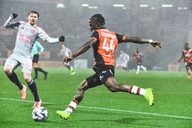 FOOTBALL : FC Lorient vs Olympique Lyonnais - Ligue 1 - JournÃ e 15 - 07 12 2025 Darlin Yongwa (FC Lorient) LorientFrance  Copyright: xBaptistexAutissierx