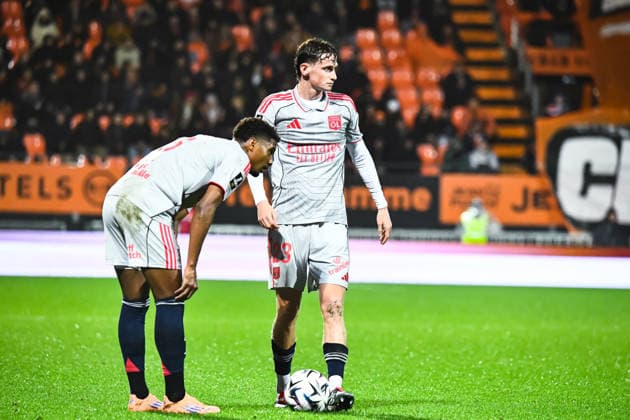 FOOTBALL : FC Lorient vs Olympique Lyonnais - Ligue 1 - JournÃ e 15 - 07 12 2025 Tyler Morton (OL) LorientFrance  Copyright: xBaptistexAutissierx