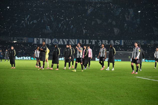 7th December 2025, Stadio Diego Armando Maradona, Naples, Italy; Serie A Football; Napoli versus Juventus; Juventus players show their disappointment at the defeat  AllShotLive