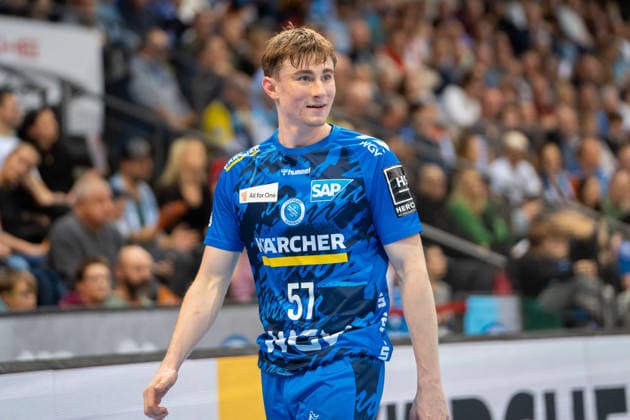 Handball I Herren I Saison 2025-2026 I Bundesliga I 15. Spieltag I TVB Stuttgart - SC DHfK Leipzig I 07.12.2025 Jakob Nigg (57, TVB Stuttgart) Stuttgart Porsche Arena Baden-Württemberg Deutschland Copyright: xLobeca MaxxPetershansx