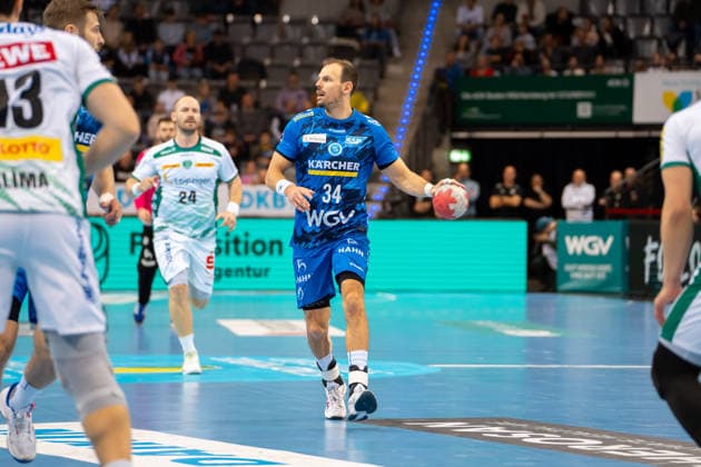 Handball I Herren I Saison 2025-2026 I Bundesliga I 15. Spieltag I TVB Stuttgart - SC DHfK Leipzig I 07.12.2025 Kai Häfner (34, TVB Stuttgart) Stuttgart Porsche Arena Baden-Württemberg Deutschland Copyright: xLobeca MaxxPetershansx