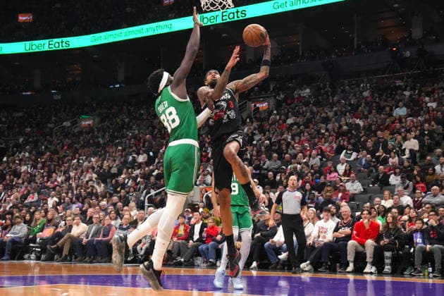 December 7, 2025, Toronto, On, CANADA: Toronto Raptors forward Brandon Ingram (3) shoots over Boston Celtics Neemias Queta (88) during first half NBA, Basketball Herren, USA basketball action in Toronto on Sunday December 7, 2025. Brandon Ingram; Neemias Queta  - ZUMAc35_ 20251207_zaf_c35_074 Copyright: xChrisxYoungx