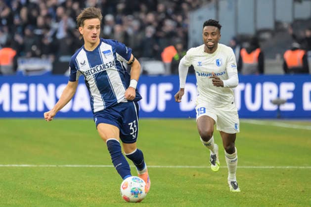 GER, Berlin, soccer, Hertha BSC vs. 1. FC Magdeburg, DFB, 2nd Bundesliga, 2025 2026 season, f.l.t.r.: Michal Karbownik (Hertha BSC), Lubambo Musonda (1.FC Magdeburg, 19), Action, duels, fighting for the ball, DFB DFL REGULATIONS PROHIBIT ANY USE OF PHOTOGRAPHS AS IMAGE SEQUENCES AND OR QUASI-VIDEO, December 7, 2025, Copyright: HMBxMedia UwexKoch