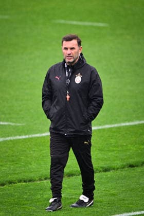 Training session of Galatasaray in Istanbul ahead of UEFA Champions League match ISTANBUL, TURKIYE - DECEMBER 08: Head coach Okan Buruk leads a training session of Galatasaray in Kemerburgaz Metin Oktay Facilities, Istanbul on December 08, 2025, ahead of UEFA Champions League football match against Monaco. Cem Tekkesinoglu Anadolu Istanbul Turkey. Editorial use only. Please get in touch for any other usage.  Copyright: x2025xAnadoluxCemxTekkesinoglux