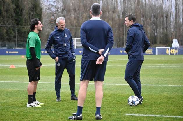 Royale Union Saint-Gilloise v Marseille - UEFA Champions League Media Activities 08 12 2025 ZAVENTEM, BELGIUM - DECEMBER 08 : Hubert David head coach of Union Saint-Gilloise, Mac Allister Kevin defender of Union Saint-Gilloise and Meert Bart assistant coach of Union Saint-Gilloise pictured during a training session ahead of the UEFA Champions League 2025 26 League Phase MD6 match between Royale Union Saint-Gilloise and Marseille on December 8, 2025 in Zaventem, Belgium, 08 12 2025 Zaventem Belgium  Copyright: xPeterxDexVoechtx