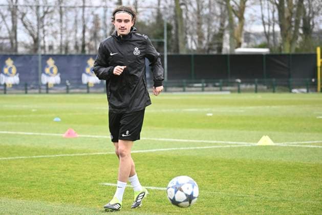 Royale Union Saint-Gilloise v Marseille - UEFA Champions League Media Activities 08 12 2025 ZAVENTEM, BELGIUM - DECEMBER 08 : Van De Perre Kamiel midfielder of Union Saint-Gilloise pictured during a training session ahead of the UEFA Champions League 2025 26 League Phase MD6 match between Royale Union Saint-Gilloise and Marseille on December 8, 2025 in Zaventem, Belgium, 08 12 2025 Zaventem Belgium  Copyright: xPeterxDexVoechtx