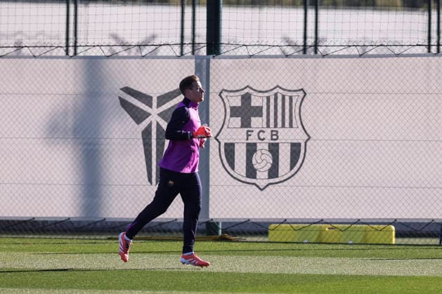 December 8, 2025, Sant Joan Despi, Barcelona, SPAIN: Marc-Andre ter Stegen during the training day of FC Barcelona, Barca ahead UEFA Champions League 2025 26, football match against Eintracht FrancfortÃ¢â‚¬¹Ã¢â‚¬¹ at Ciutat Esportiva Joan Gamper on December 08, 2025 in Sant Joan Despi, Barcelona, Spain. Sant Joan Despi SPAIN - ZUMAa181 20251208_zaa_a181_005 Copyright: xJavierxBorregox