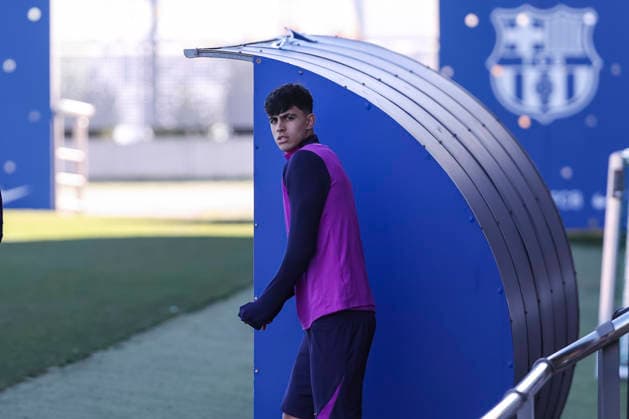 December 8, 2025, Sant Joan Despi, Barcelona, SPAIN: Marc Bernal during the training day of FC Barcelona, Barca ahead UEFA Champions League 2025 26, football match against Eintracht FrancfortÃ¢â‚¬¹Ã¢â‚¬¹ at Ciutat Esportiva Joan Gamper on December 08, 2025 in Sant Joan Despi, Barcelona, Spain. Sant Joan Despi SPAIN - ZUMAa181 20251208_zaa_a181_012 Copyright: xJavierxBorregox