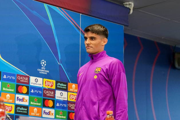Spanien: Pressekonferenz FC Barcelona, Barca mit Barca-Spieler Gerard Martin (Barcelona 18) vor Fussball UEFA Champions League - FC Barcelona vs Eintracht Frankfurt - PK Ort: Ciutat Esportiva Joan Gamper (Barcelona, Spanien) Copyright: xJOERANxSTEINSIEKx