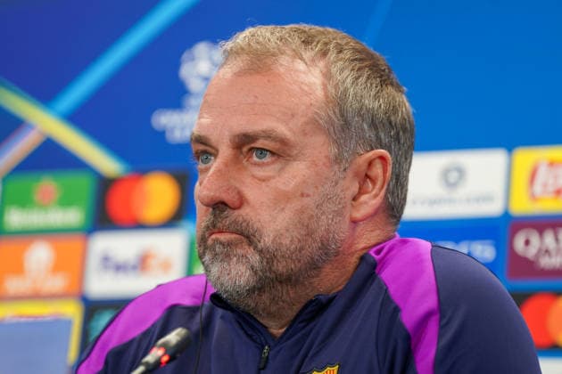 Spanien: Pressekonferenz FC Barcelona, Barca mit Hansi Flick (Trainer FC Barcelona) vor Fussball UEFA Champions League - FC Barcelona vs Eintracht Frankfurt - PK Ort: Ciutat Esportiva Joan Gamper (Barcelona, Spanien) Copyright: xJOERANxSTEINSIEKx