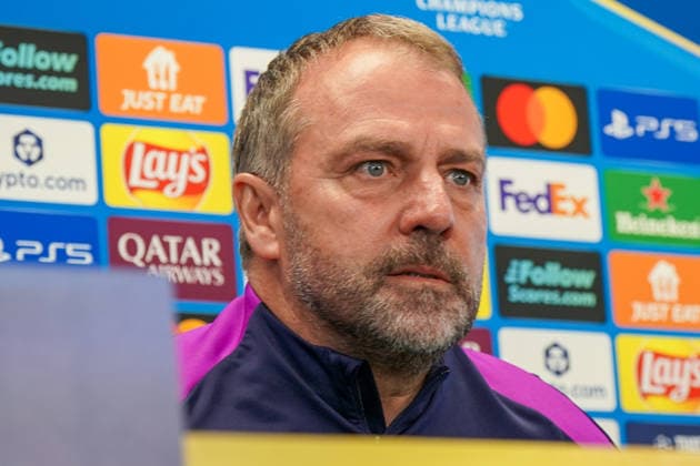 Spanien: Pressekonferenz FC Barcelona, Barca mit Hansi Flick (Trainer FC Barcelona) vor Fussball UEFA Champions League - FC Barcelona vs Eintracht Frankfurt - PK Ort: Ciutat Esportiva Joan Gamper (Barcelona, Spanien) Copyright: xJOERANxSTEINSIEKx