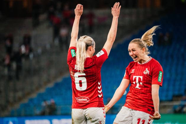 Google Pixel Frauen-Bundesliga: Hamburger SV vs. 1. FC Köln, 08.12.2025 TOR, JUBEL durch Sandra Maria Jessen (1. FC Köln, 6) zum 0:2 ;Fußball, Google Pixel Frauen-Bundesliga, 12. Spieltag: Hamburger SV vs. 1. FC Köln am 08.12.2025 im Volksparkstadion, Hamburg DFB REGULATIONS PROHIBIT ANY USE OF PHOTOGRAPHS AS IMAGE SEQUENCES AND OR QUASI-VIDEO. *** Google Pixel Women Bundesliga Hamburger SV vs 1 FC Köln, 08 12 2025 GOAL, CHEER by Sandra Maria Jessen 1 FC Köln, 6 to 0 2 Soccer, Google Pixel Women Bundesliga, 12 Matchday Hamburger SV vs 1 FC Köln on 08 12 2025 at Volksparkstadion, Hamburg DFB REGULATIONS PROHIBIT ANY USE OF PHOTOGRAPHS AS IMAGE SEQUENCES AND OR QUASI VIDEO Copyright: xBEAUTIFULxSPORTS Tonhäuserx