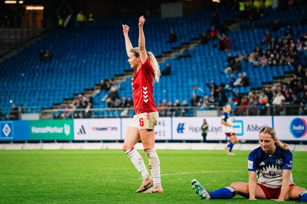 Google Pixel Frauen-Bundesliga: Hamburger SV vs. 1. FC Köln, 08.12.2025 TOR, JUBEL durch Sandra Maria Jessen (1. FC Köln, 6) zum 0:2 ;Fußball, Google Pixel Frauen-Bundesliga, 12. Spieltag: Hamburger SV vs. 1. FC Köln am 08.12.2025 im Volksparkstadion, Hamburg DFB REGULATIONS PROHIBIT ANY USE OF PHOTOGRAPHS AS IMAGE SEQUENCES AND OR QUASI-VIDEO. Copyright: xBEAUTIFULxSPORTS Tonhäuserx
