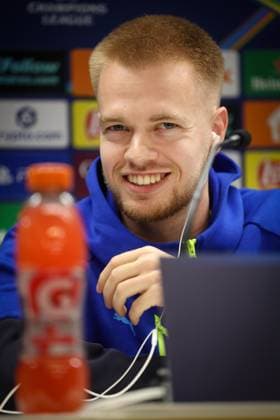 Marseille s Arthur Vermeeren pictured during a press conference, PK, Pressekonferenz of French soccer team Olympique de Marseille in Anderlecht, Brussels, on Monday 08 December 2025. The team is preparing for tomorrow s match against Belgian Royale Union Saint-Gilloise, on the sixth day of the League phase of the UEFA Champions League tournament. VIRGINIExLEFOUR  x147455266x
